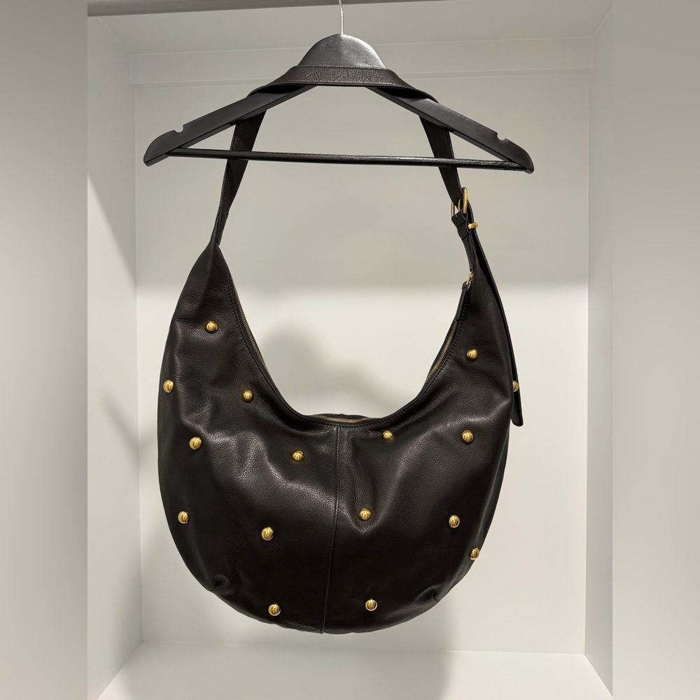 NEW Madewell The Essential Curve Shoulder Bag Black leather gold studs NW351 - Picture 8 of 15